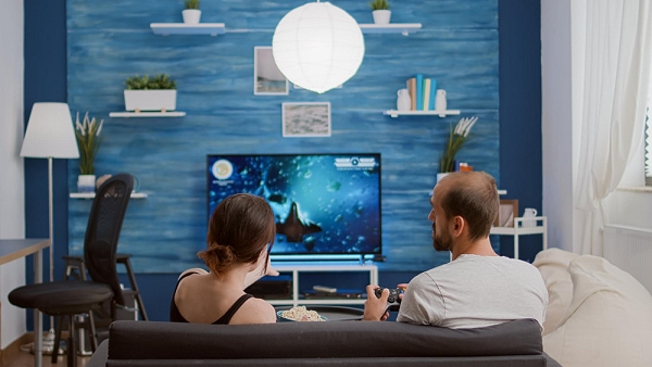A telecomunicação invisível: como funcionam os sinais de rádio, TV e celular no ar?