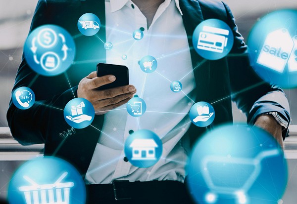 Telefonia inteligente: como atender mais clientes gastando menos