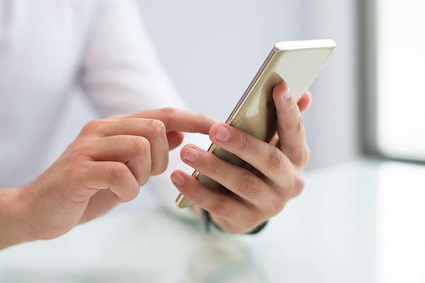 Um em cada quatro brasileiros já foi ou é vítima de perseguição digital