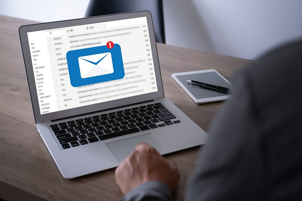 Alerta: 1 em cada 6 e-mails maliciosos contém golpe de phishing