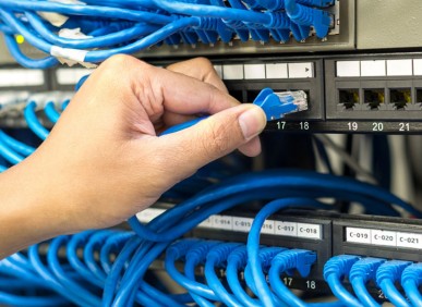 Link dedicado e internet banda larga: qual a diferença?