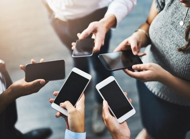 Como funcionam as torres de celular?